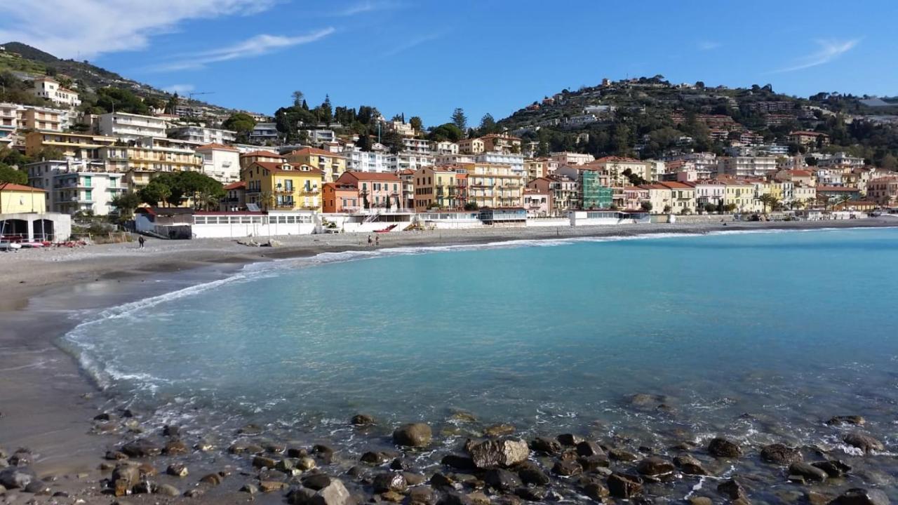 086 - Sunshine Home, 5 Minuti Dalla Spiaggia - Parcheggio Privato Gratis Incluso 欧斯佩达蒂 外观 照片